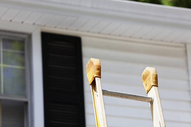 How To Choose The Right Materials for Your Siding Installation in 'Blountstown, FL